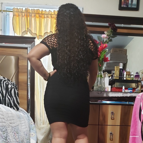 BLACK MINI DRESS SIZE MEDIUM - Picture 2 of 8